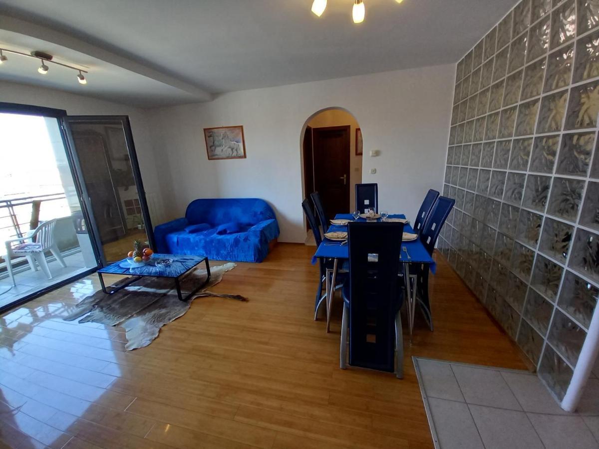 Iva Apartman Pula Exterior foto